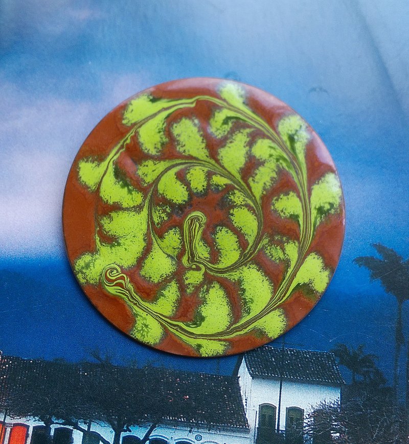 Vintage Jewelry 西洋古董飾品 Copper 旋轉綠 別針 - 胸針 - 其他材質 金色