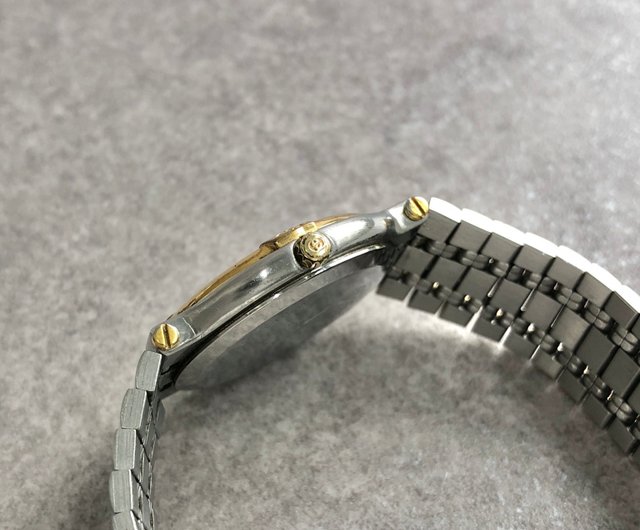 日本直送 名牌中古包 】GUCCI グッチ 腕時計 シルバー ゴールド