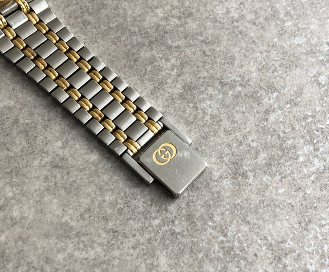日本直送 名牌中古包 】GUCCI グッチ 腕時計 シルバー ゴールド