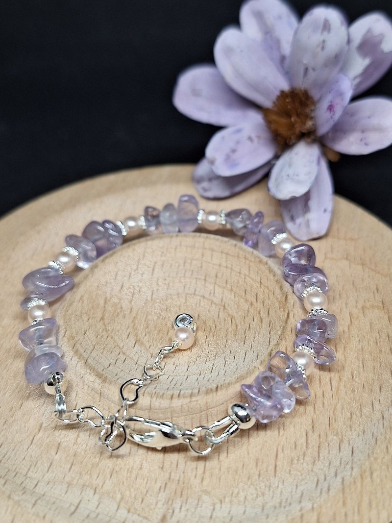 Lavender amethyst Stone/pink shell beads 14k gold bracelet - สร้อยข้อมือ - คริสตัล 