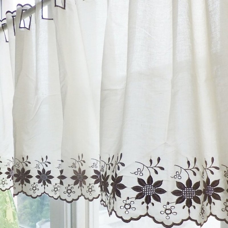 Vintage Embroidered Lace Window Valance Curtain - ม่านและป้ายประตู - ผ้าฝ้าย/ผ้าลินิน 