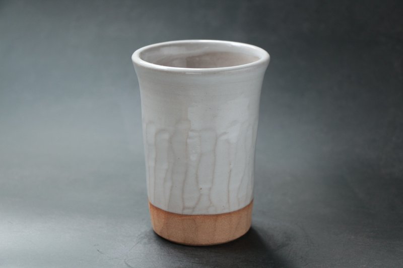 Beer mug pottery cup flower vessel - แก้ว - ดินเผา 