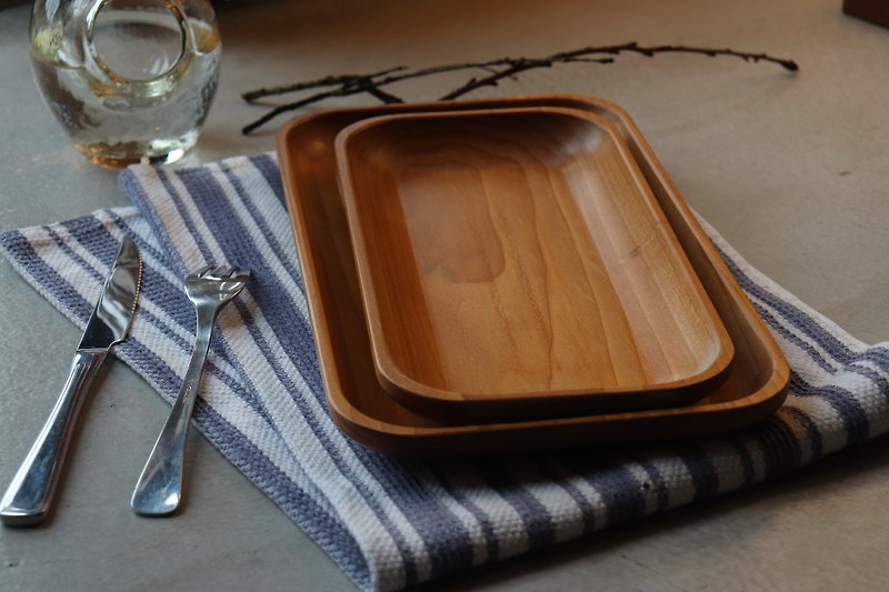 炭化天然無垢材の四角いディナープレート - 皿・プレート - 木製 