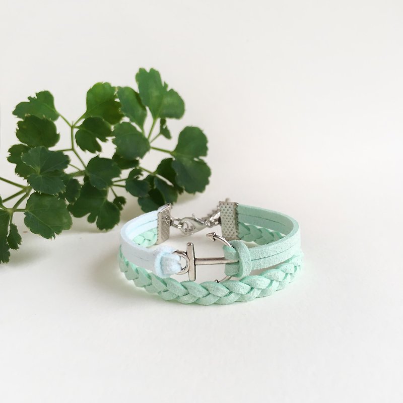 Handmade Double Braided Anchor Bracelets – light green limited - สร้อยข้อมือ - วัสดุอื่นๆ สีเขียว