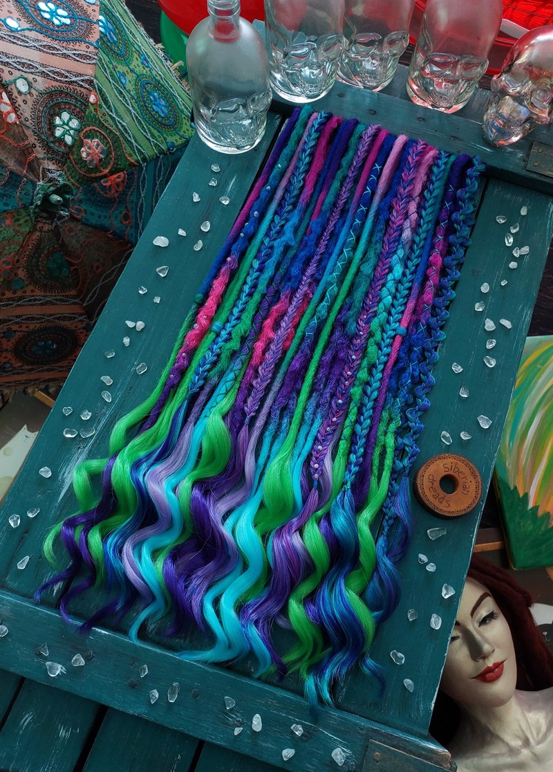 Colourful Northen light dreadlocks, Mermaid hair extrensions, Festival hair. - 髮圈/髮夾 - 其他材質 多色