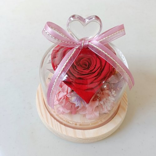 Kinki 手作Studio 情人節禮物花束香水瓶金莎愛心型永生玫瑰花束 乾燥花告白求婚生