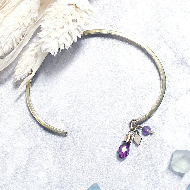 VIIART. Luminous Cup. Brass bracelet with Bronze crystals - Bracelets - Other Metals Purple