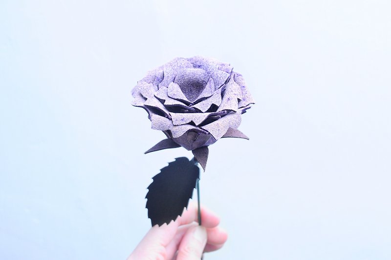 皮革玫瑰花  —擦蠟紫 皮革材料包  皮革花 永不凋謝 情人節禮物 - 皮革 - 真皮 紫色
