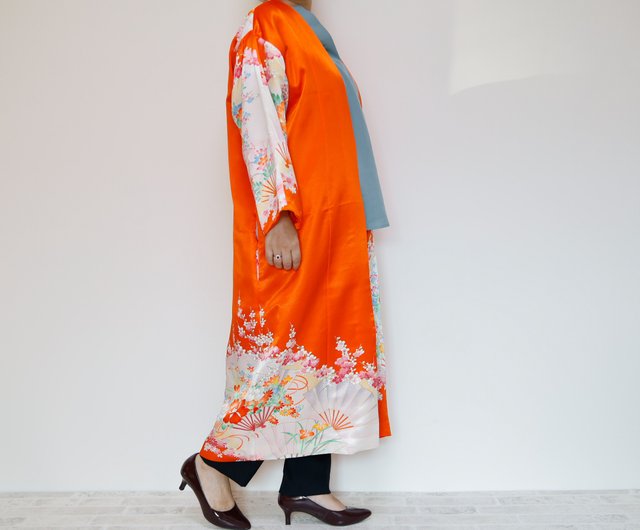 KIMONO Iwai Coat -ヴィンテージの着物を使ったガウンコート 1点