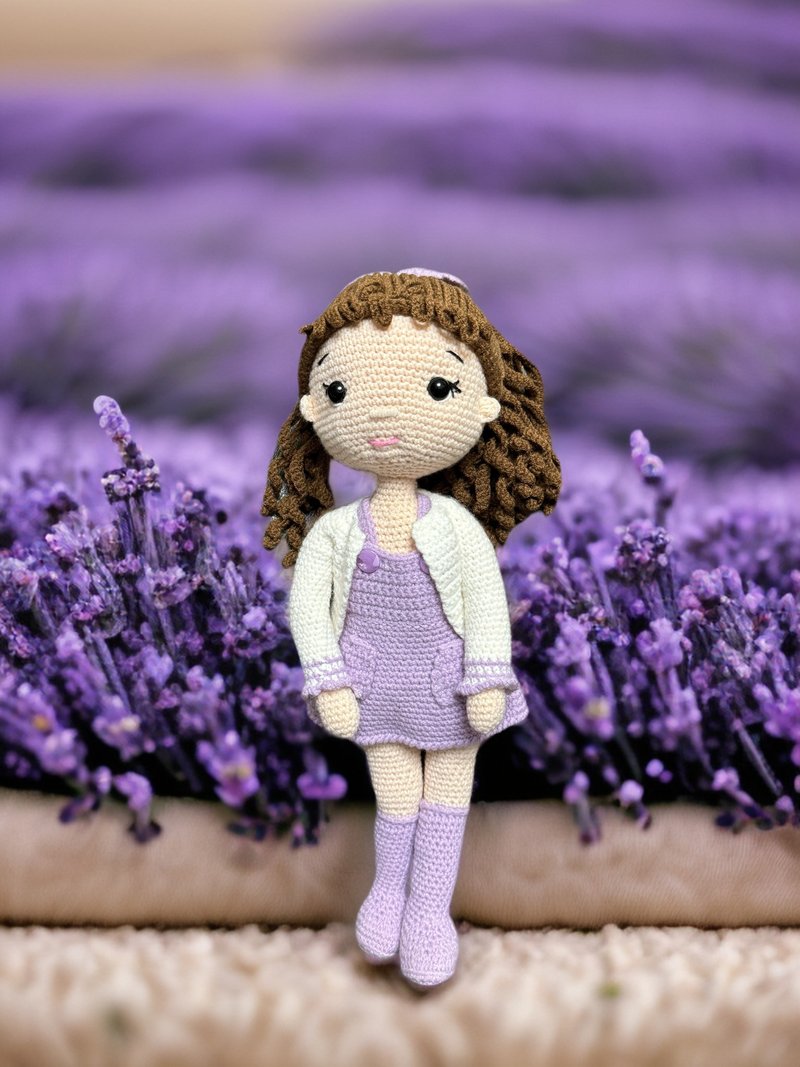 Hand knitted girl - ตุ๊กตา - งานปัก หลากหลายสี