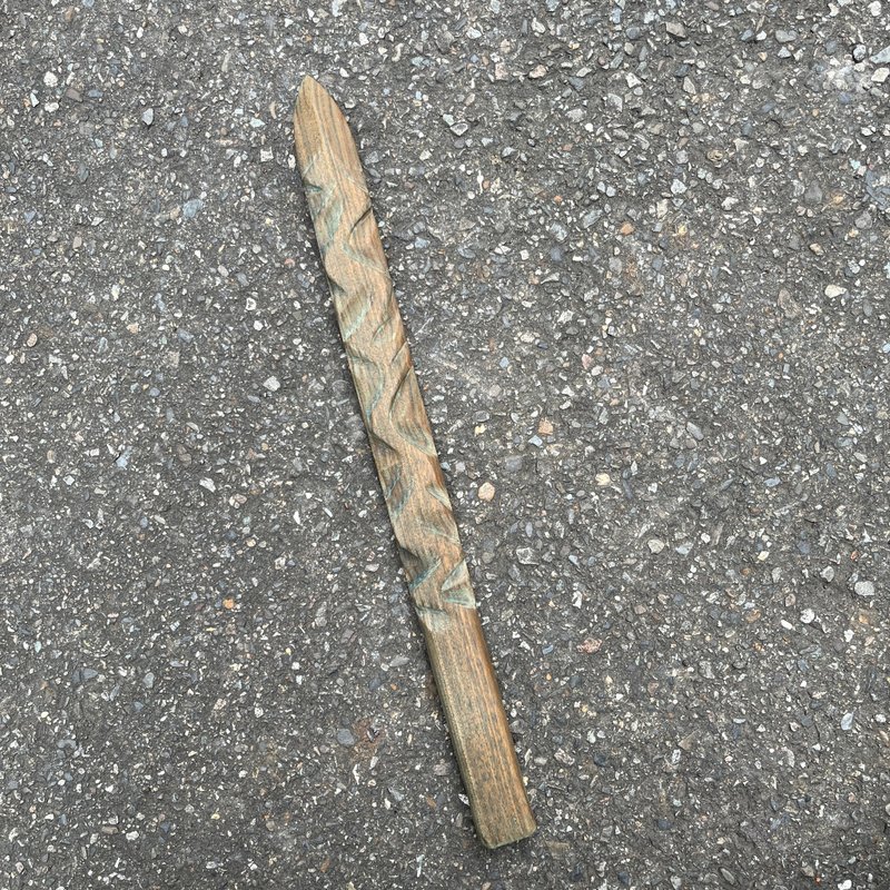 私は刀剣、魔剣、模造グリーン美術木刀、手作り木刀、スポーツ太極拳刀、魔剣を販売しています - 置物 - 木製 グリーン