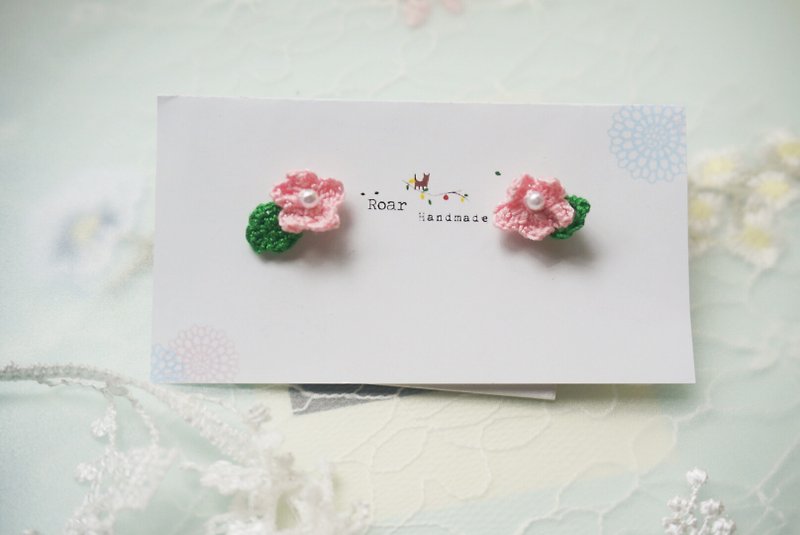 Tatting Lace Earrings / Crochet Lace Earrings (Flower)  - Earrings & Clip-ons - Cotton & Hemp Multicolor