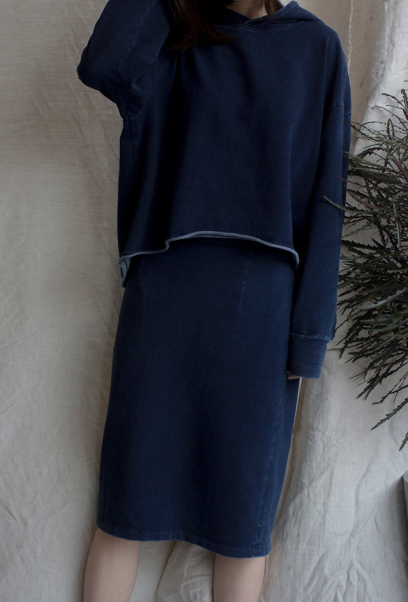 祝日のインディゴウォッシュプルオーバーのセーターの単語スカート - スカート - コットン・麻 ブルー