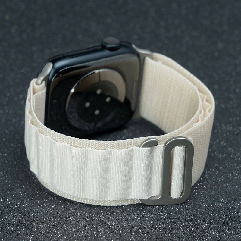 Torrii Apple Watch Strap SOLAR Nylon Series 42/44/45/49mm - Beige - Watchbands - Nylon 