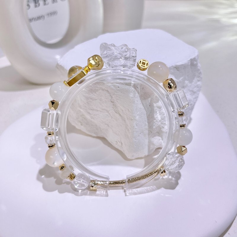 Pure Dragon Head Mother-of-Pearl | White Moonlight | White Crystal | Crystal Bracelet A2412 - สร้อยข้อมือ - คริสตัล ขาว