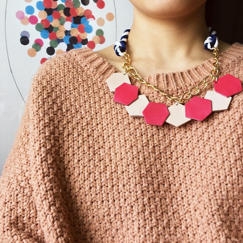Sonniewing's Hexagon Color Block Leather Necklace - สร้อยติดคอ - หนังแท้ หลากหลายสี