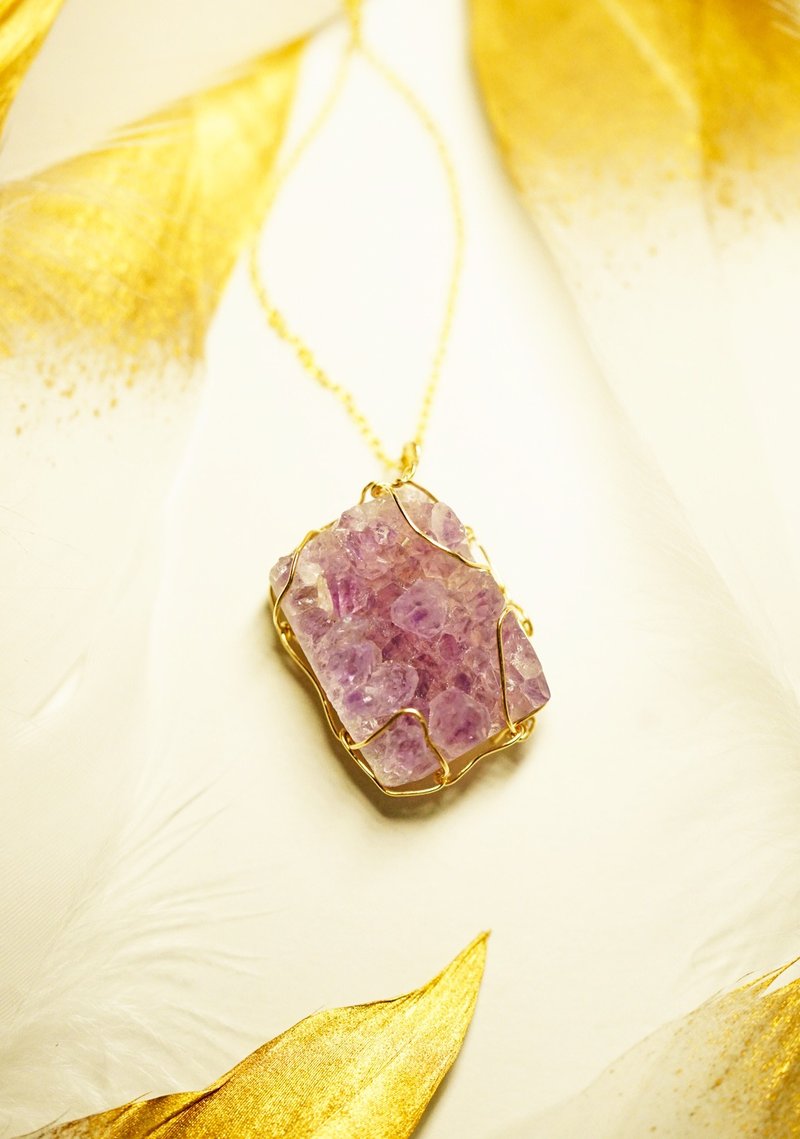 Handmade 14K gold - wrapped amethyst flower necklace with winding thread - สร้อยคอ - คริสตัล หลากหลายสี