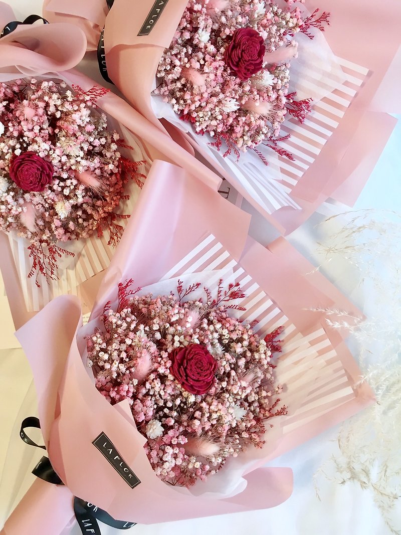 Sweet princess scented dry bouquet proposal bouquet valentine bouquet dry bouquet - ช่อดอกไม้แห้ง - พืช/ดอกไม้ สึชมพู