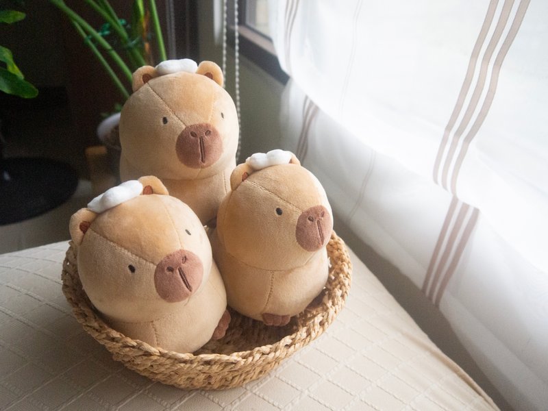 I am Capybara from SKYCOFFEE  水豚店長娃娃 - 玩偶/公仔 - 聚酯纖維 
