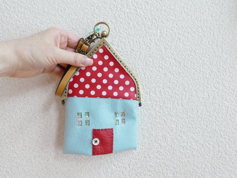 Red roof house Hamaguchi pouch - Toiletry Bags & Pouches - Polyester Multicolor