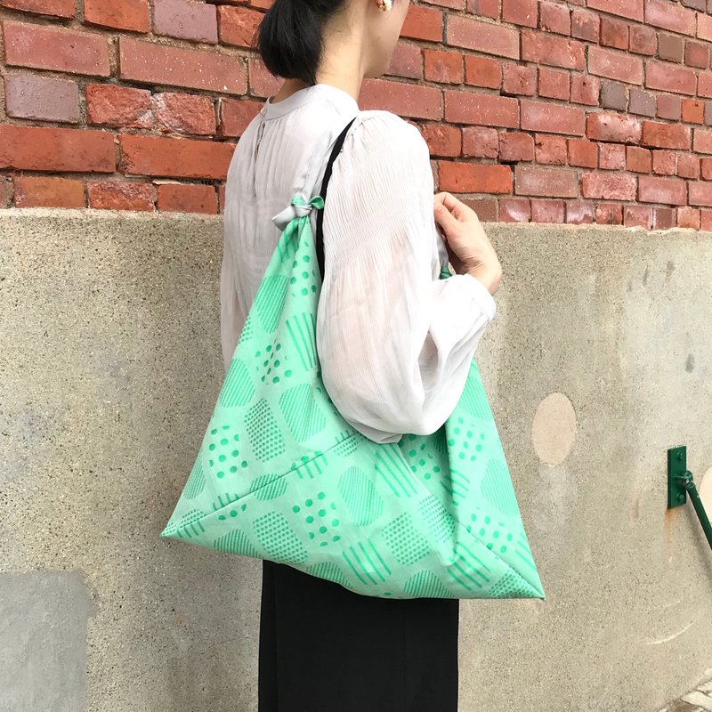 手提袋 吾妻袋 日本 播州織 綠 M / harunohi - 手提包/手提袋 - 棉．麻 綠色