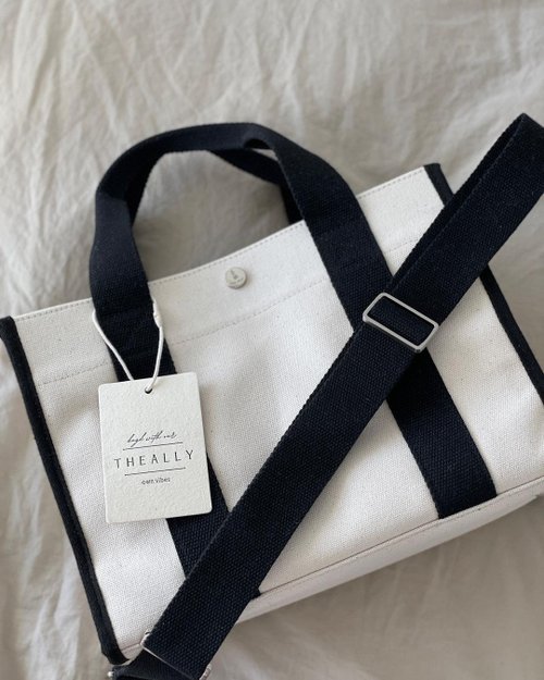 [THE ALLY ザ アリ] 韓国人気★正規品★LUNA BAG★ルナ バッグ The Ally from Korea | LUNA BAG | Black | 2ways Handbag