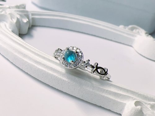 Esme Accessory 天然藍託帕 蛋面 光澤迷人 優雅精緻 純銀戒指 11月生日石