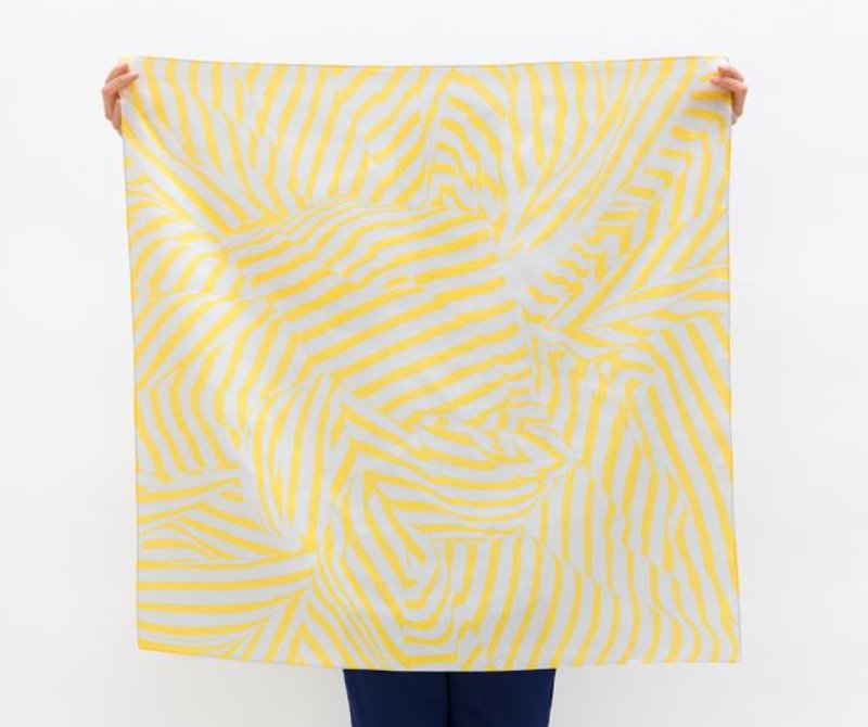 Stripe Furoshiki Yellow and Pale Gray - ผ้าพันคอ - ผ้าฝ้าย/ผ้าลินิน สีเหลือง