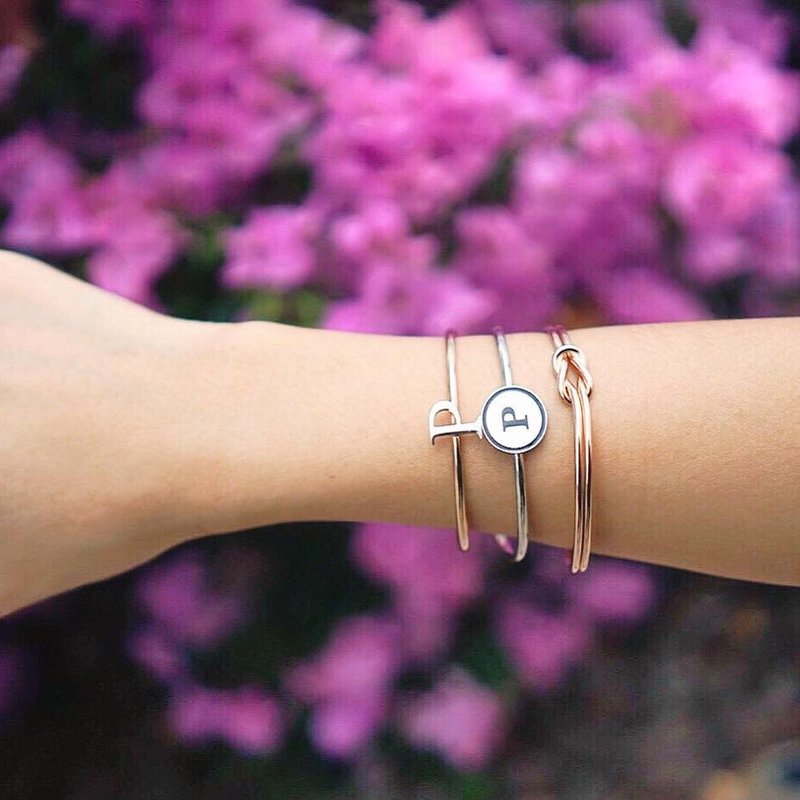 alphabet set bangles - 手鍊/手環 - 其他金屬 多色