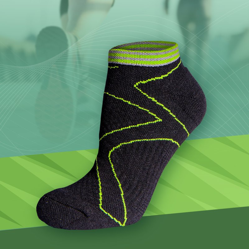 Antibacterial and deodorizing. Lightly pressurized boat-shaped men's socks | Bright green - ถุงเท้า - ผ้าฝ้าย/ผ้าลินิน สีเขียว