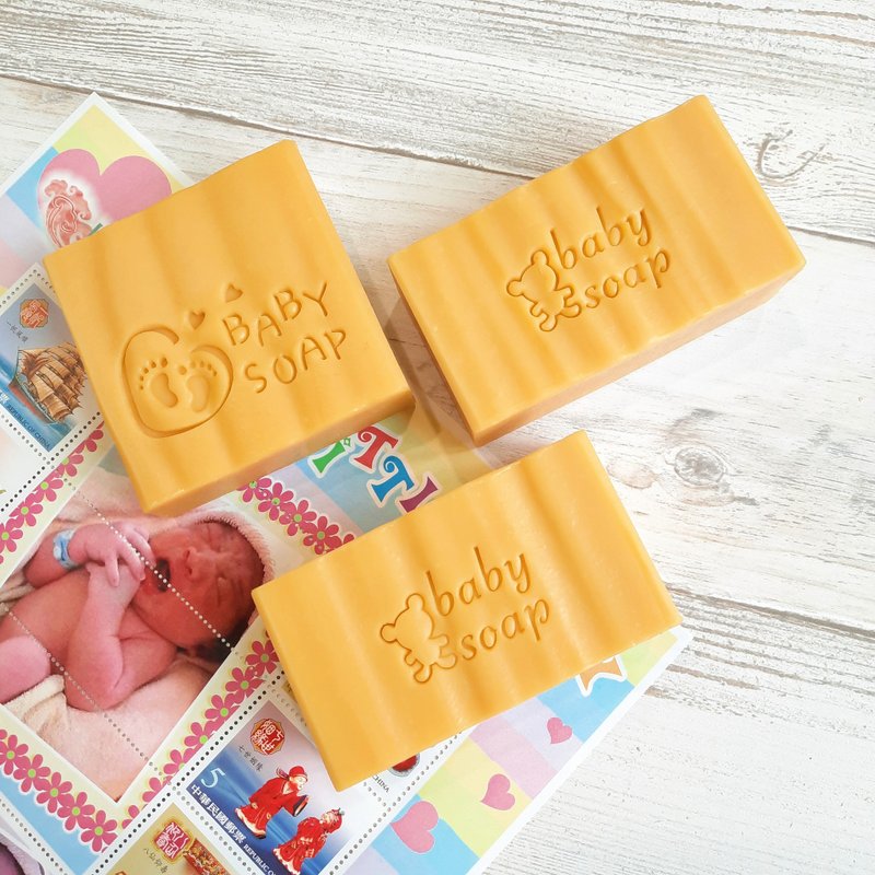 Herbal | Unscented | Chamomile Shea Milk Baby Soap - สบู่ - วัสดุอื่นๆ 