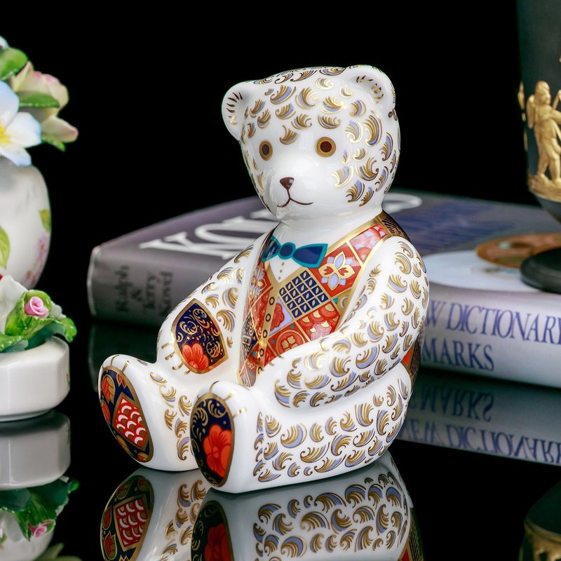 British-made Royal Crown Derby 1999 gift gentleman teddy bear bone china Imari paperweight decoration - Stuffed Dolls & Figurines - Porcelain 