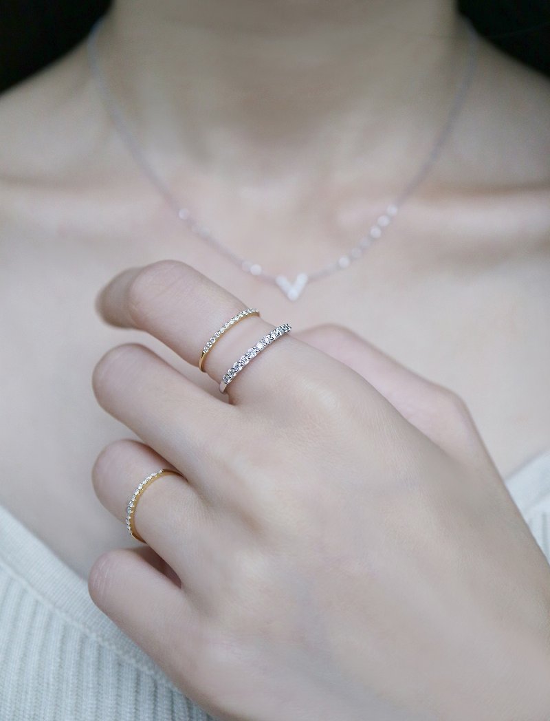 簡約鑽石線戒 - 戒指 - 鑽石 銀色