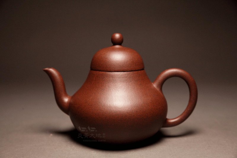 [Siting 6] Fat Boss Longshan Hall’s extremely old black star soil ancient method pure hand-copied ancient series 190cc - Teapots & Teacups - Pottery Brown