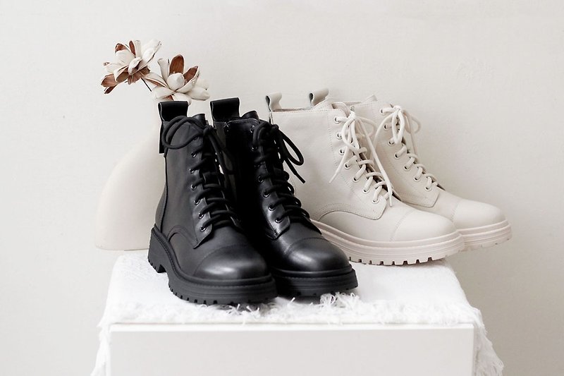 Sapporo Diary Combat Military Boots Full Genuine Leather Ink Color Experimental Black Inside and Out - รองเท้าบูทยาวผู้หญิง - หนังแท้ 