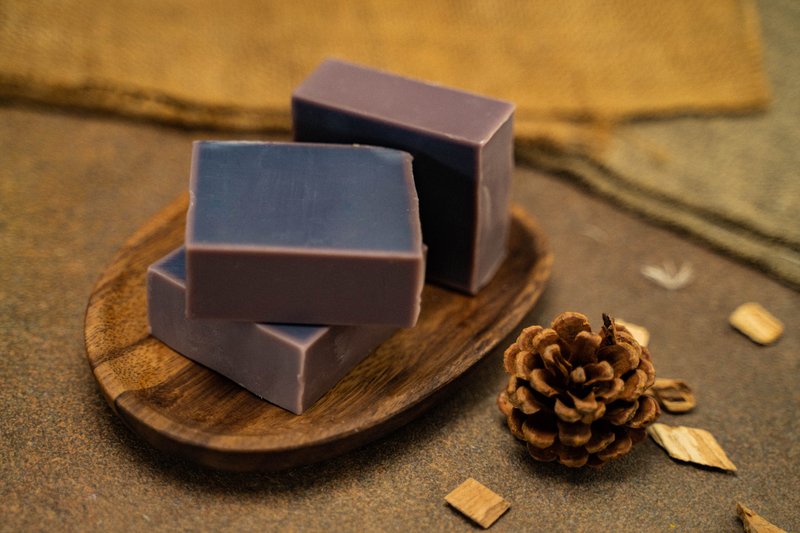 セレナーデ |パープル抗菌保湿手作り石鹸 - 石けん - エッセンシャルオイル パープル