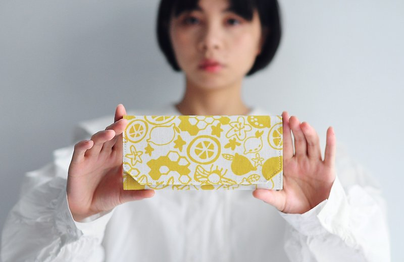 Honey Lemon / Kyoto Hand-dyed Cotton and Linen Paper Long Wallet /1983ERXspicaの庭 - กระเป๋าสตางค์ - วัสดุอีโค สีเหลือง