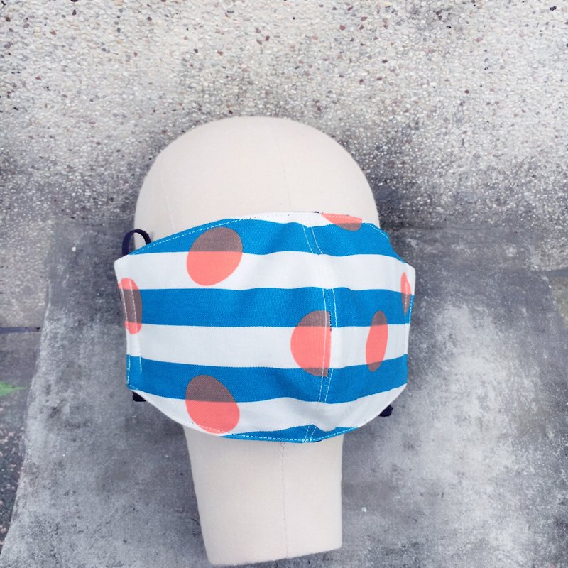 Sienna three-dimensional mask in silk - หน้ากาก - ผ้าฝ้าย/ผ้าลินิน สีน้ำเงิน