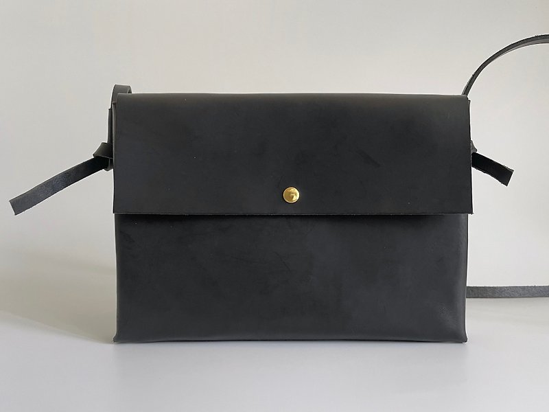 Shoulder bag - Messenger Bags & Sling Bags - Genuine Leather Black