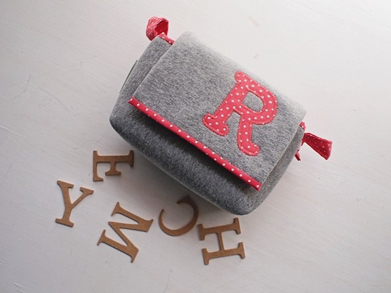 FANG Customized - Letter Activity Buttoned Camera Bag Sweeting Style -11 Rose Red + Gray + Wrist Strap - กระเป๋ากล้อง - ผ้าฝ้าย/ผ้าลินิน สีแดง