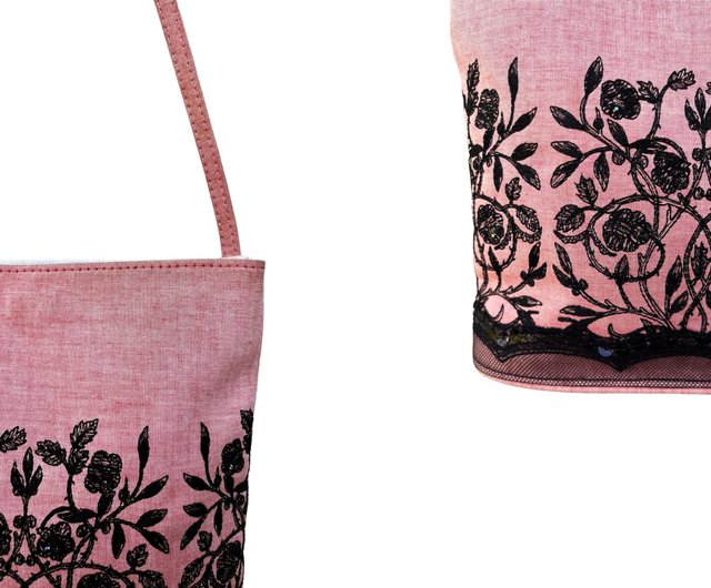 ANNA SUI Mini Shoulder bag, pink with black florals printed