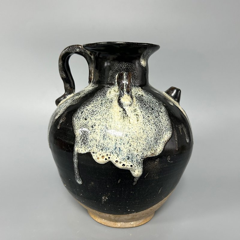 Tang Dynasty Black Glazed Blue-Speckled Double-Handled Flask - ของวางตกแต่ง - ดินเผา สีกากี