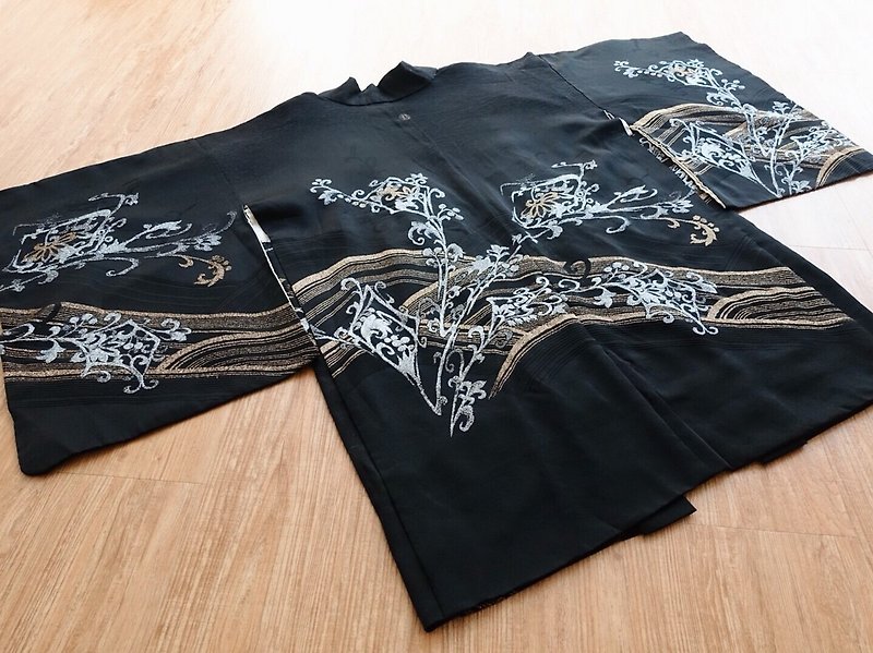 Vintage Kimono / Feathered no.56 tk - Women's Casual & Functional Jackets - Silk Black
