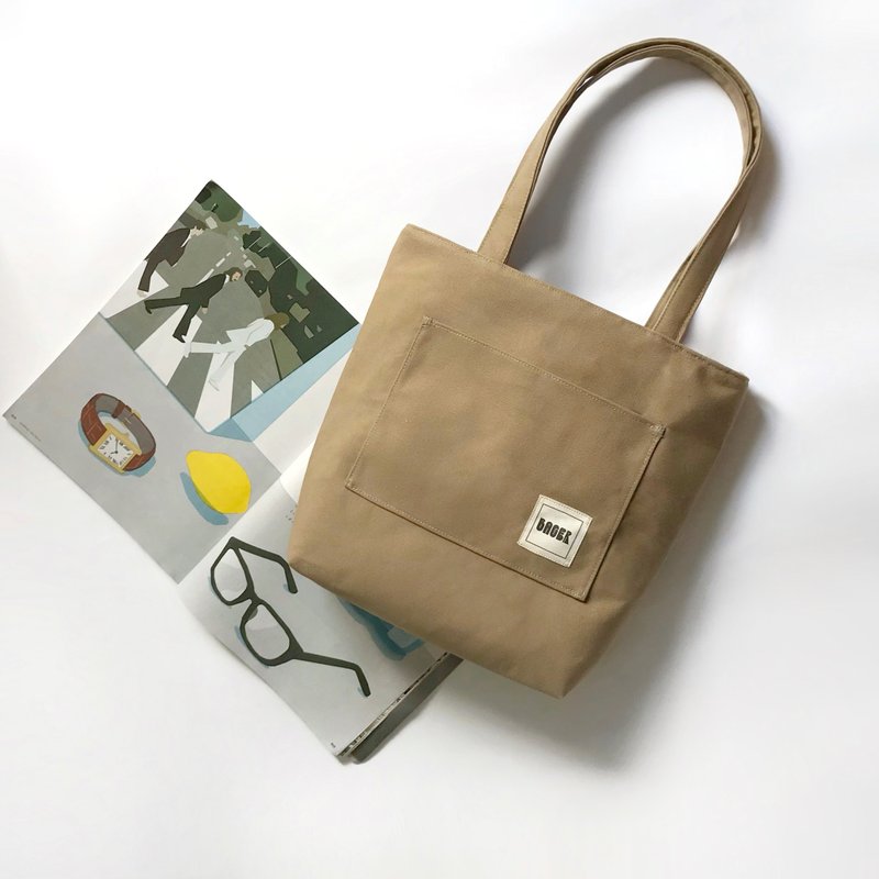 Daily treasure bag plain color shoulder style milk tea Khaki - กระเป๋าแมสเซนเจอร์ - วัสดุอื่นๆ สีกากี