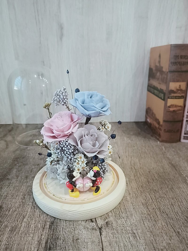 Mickey and Minnie love glass bell jar night light eternal flower/dried flower/birthday gift/Valentine's Day - Dried Flowers & Bouquets - Plants & Flowers 