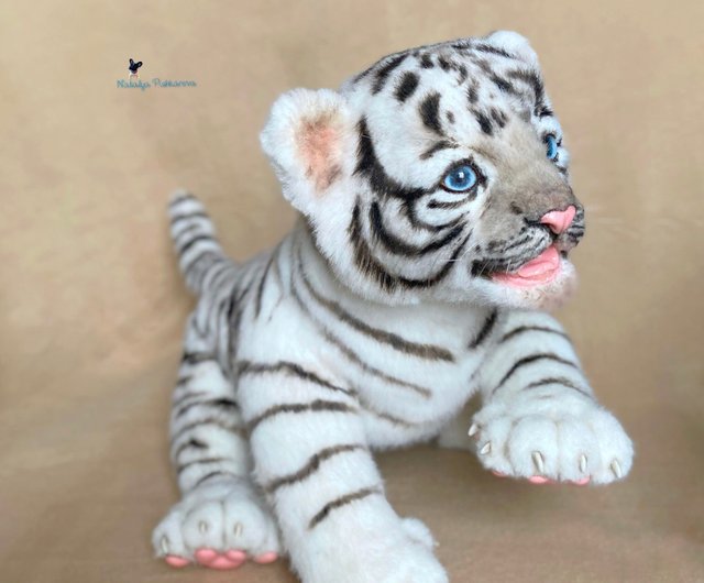 海外作家様作　アートドール　ホワイトタイガーの赤ちゃん 海外作家様作 トラの赤ちゃん アートドール 海外作家様作 アート