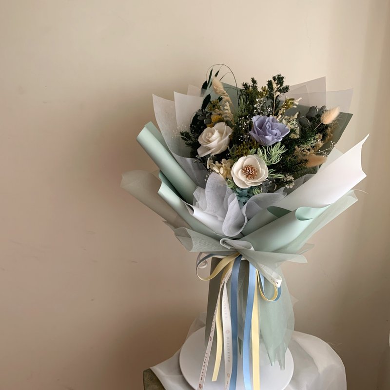 Monet Garden Mist Blue-Green Everlasting Bouquet - Dried Flowers & Bouquets - Plants & Flowers Green