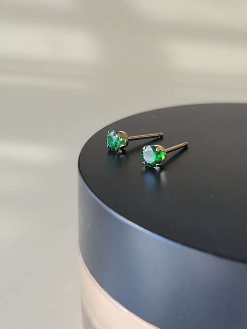 One N Only Jewelry 【禮物】祖母綠鋯石耳環 簡單基本款爪鑲3~4MM14K包金抗過