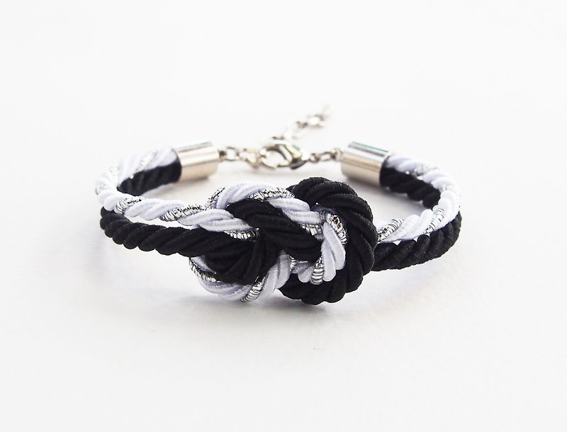 Glitered white/Black infinity bracelet - สร้อยข้อมือ - วัสดุอื่นๆ สีดำ