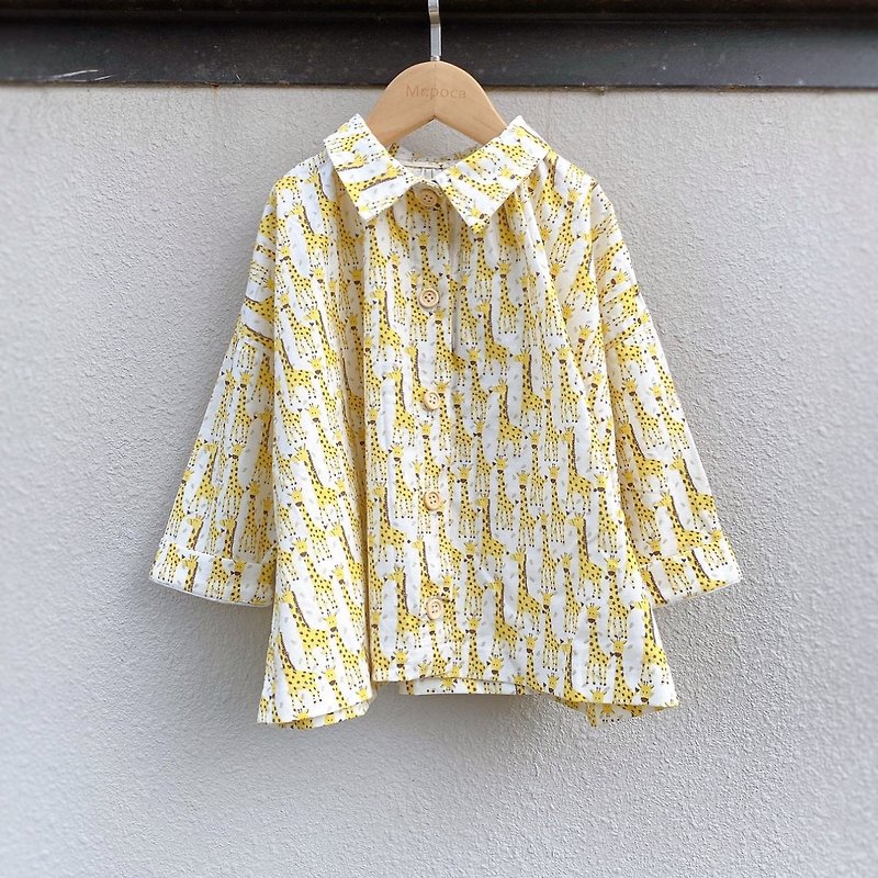 Giraffe - Muji style wide shirt - เสื้อยืด - ผ้าฝ้าย/ผ้าลินิน สีเหลือง